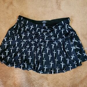 Black and White Cross Pattern Skirt Fits Med To XXL